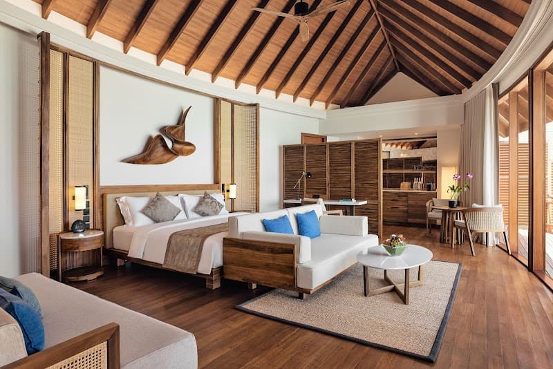 Anantara Dhigu Maldives Resort - Photo 2