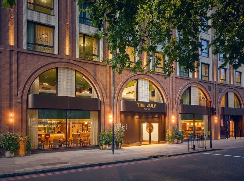 The July London Victoria - Photo 1