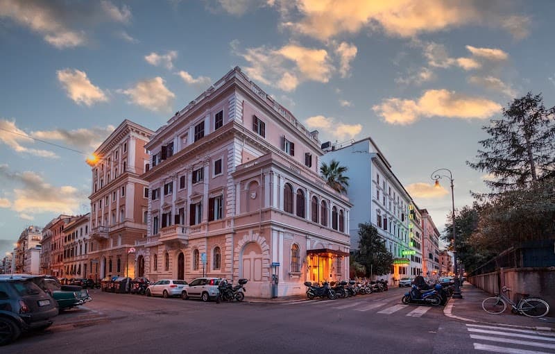 BH Hotel Roma - Photo 3