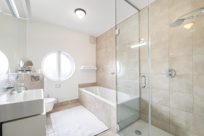 Craven House Apartments - Photo 5