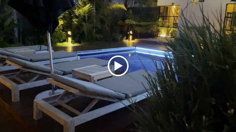 Garden Retreat - Photo 5