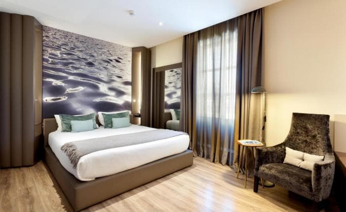 Hotel Condes de Barcelona - Photo 2