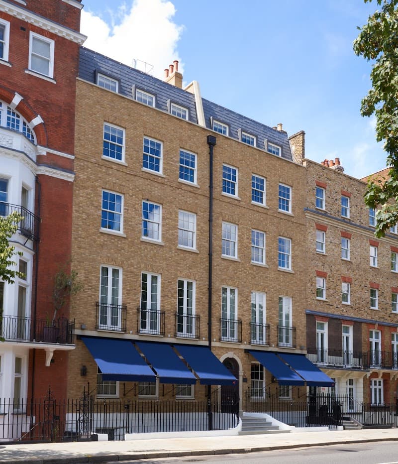 Beaverbrook Town House - Photo 1