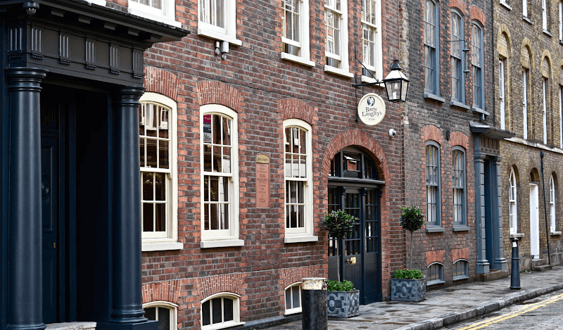 Batty Langley's - Photo 1