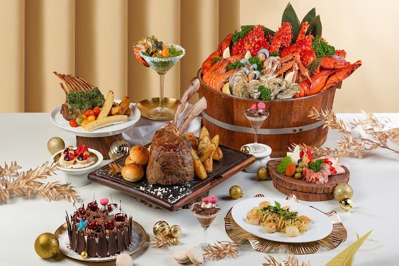 Banyan Tree Bangkok - Photo 3