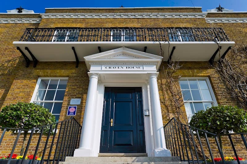 Craven House Apartments - Photo 1