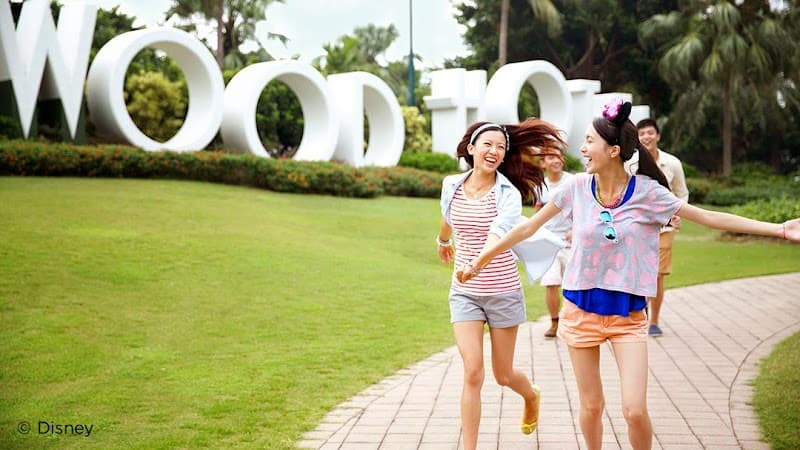 Disney's Hollywood Hotel - Photo 2