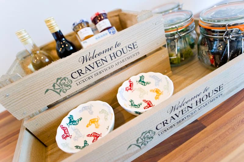 Craven House Apartments - Photo 4