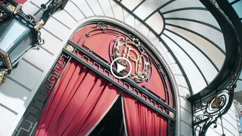 El Palace Hotel Barcelona - Photo 4