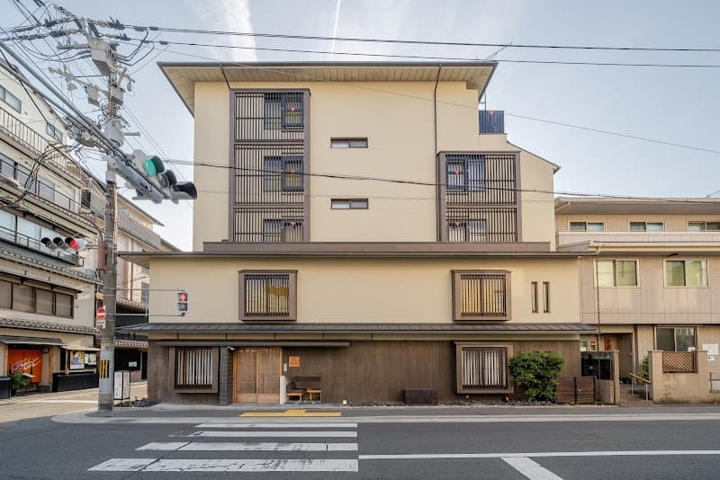 Hachi Inn Kyoto - Photo 2