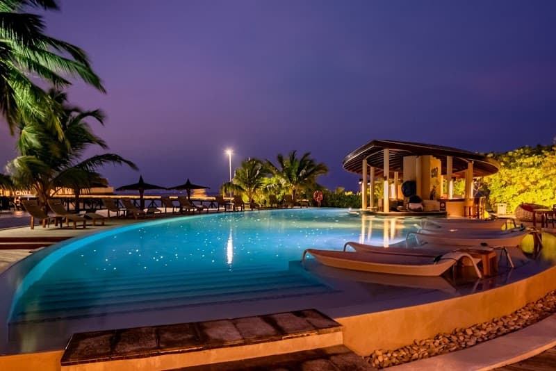 Centara Ras Fushi Resort - Photo 1