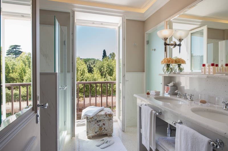 Hotel Hassler Roma - Photo 4