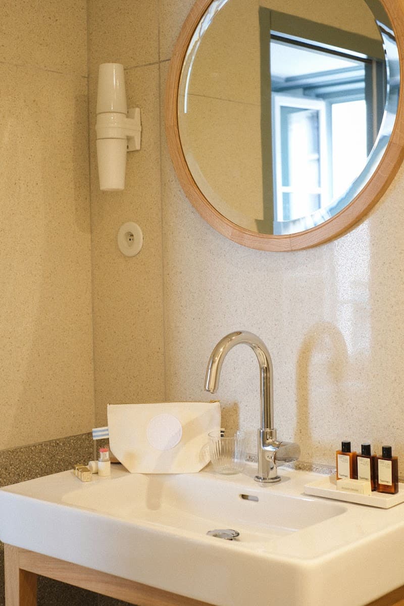 Hotel Casimir - Photo 4