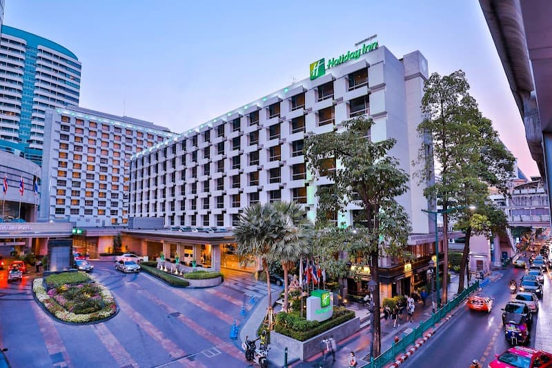 Holiday Inn Bangkok by IHG - Photo 1