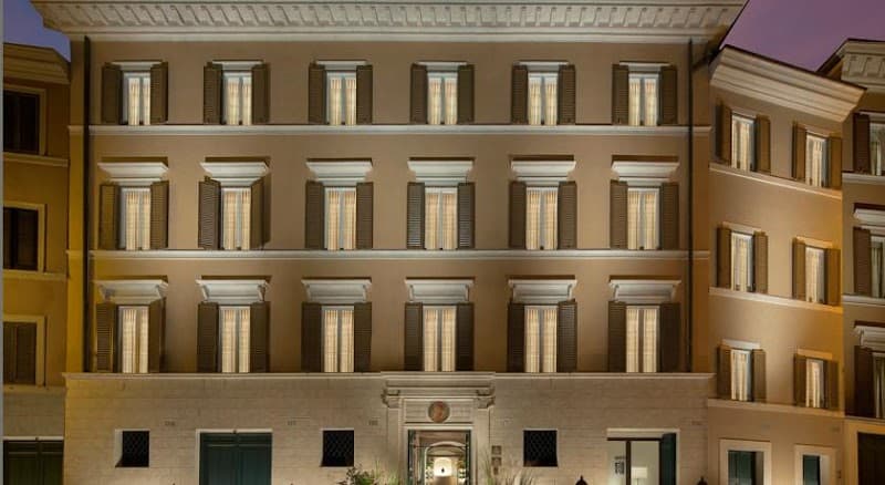 Palazzo Scanderbeg - Photo 1