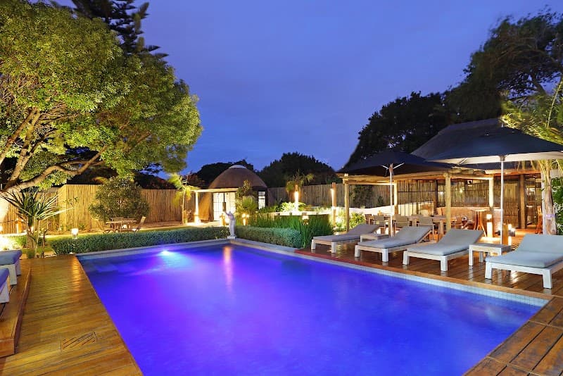 Garden Retreat - Photo 3