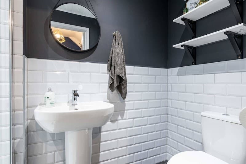 West of the Ness - Photo 4