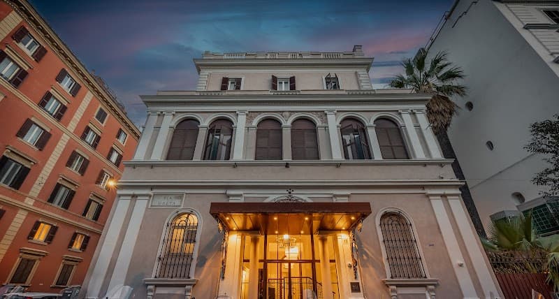 BH Hotel Roma - Photo 1