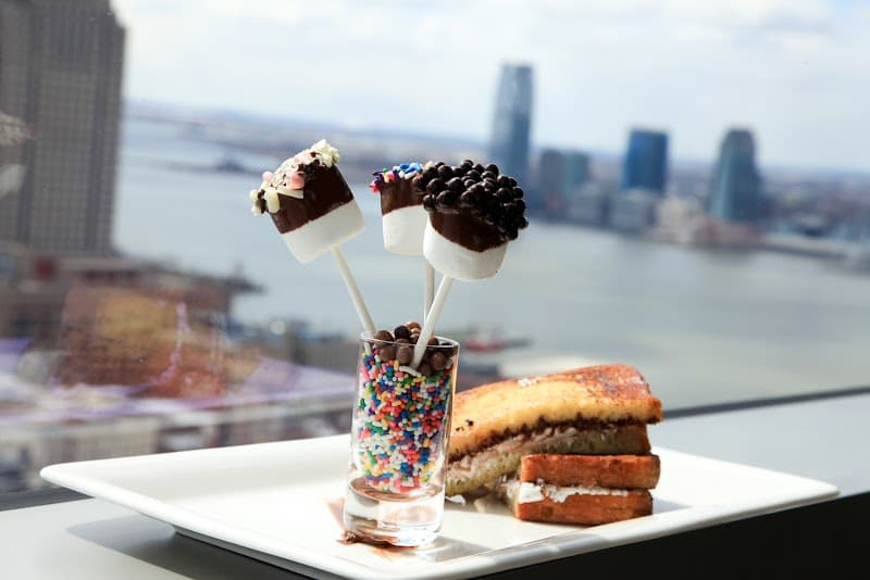 The Dominick - Photo 4