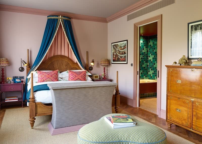 Beaverbrook Town House - Photo 2