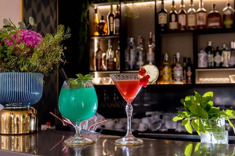 Hotel La Ville - Photo 3