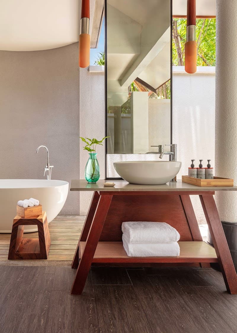 NH Collection Maldives Havodda Resort - Photo 3