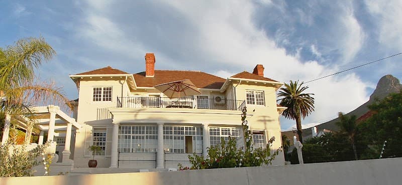 Rhonda's Manor Boutique Guest House - Photo 1