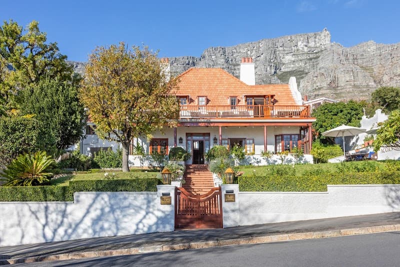 Acorn House - Photo 1