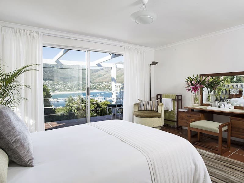 Poseidon Guest House - Photo 2